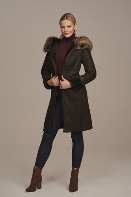 Ladies long sheepskin coat brown