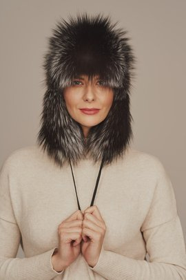 Ladies silver fox fur hat