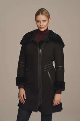Women's sheepskin coat