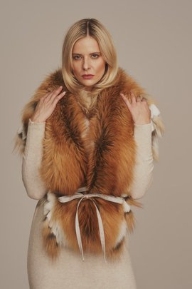 Red fox fur collar