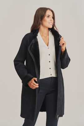 Women's sheepskin coat