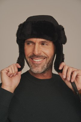 Men's shearling trapper hat