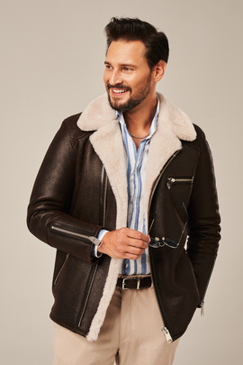 Winter sheepskin jacket with zipper