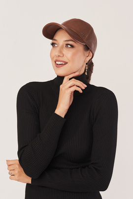 Women's leather cap brown
