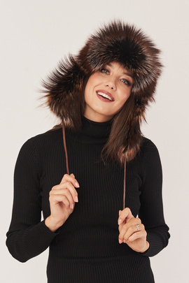 Women's fox fur trapper hat brown